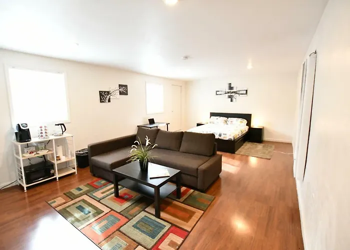 Private Unit / Private Bathroom Near Bart & Sf