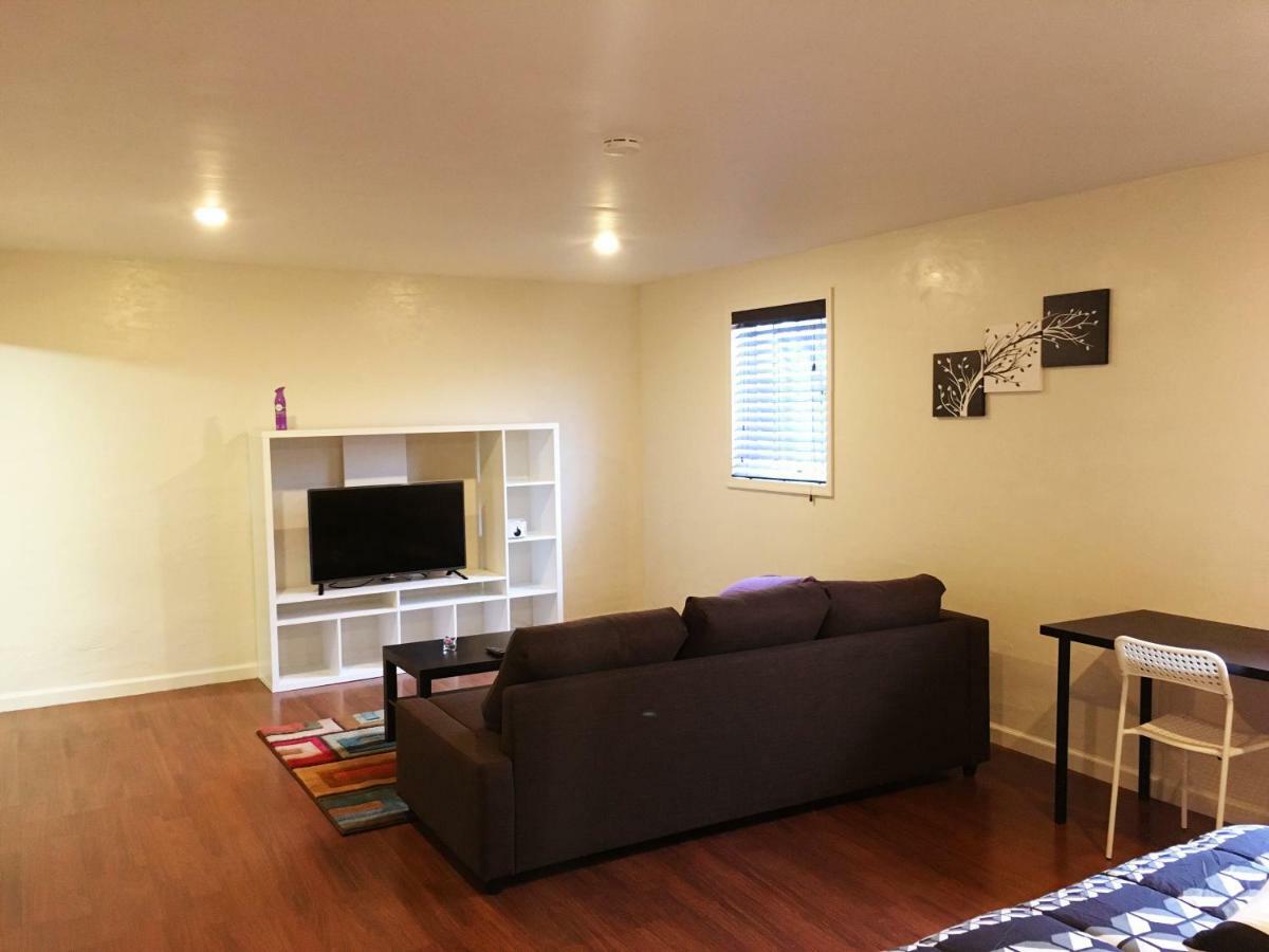 Private Unit / Private Bathroom Near Bart & Sf * Daly City