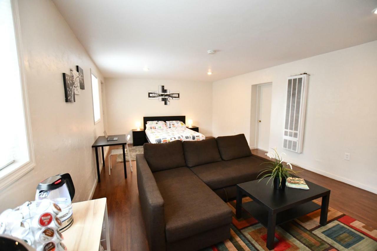 Private Unit / Private Bathroom Near Bart & Sf Hébergement de vacances Daly City
